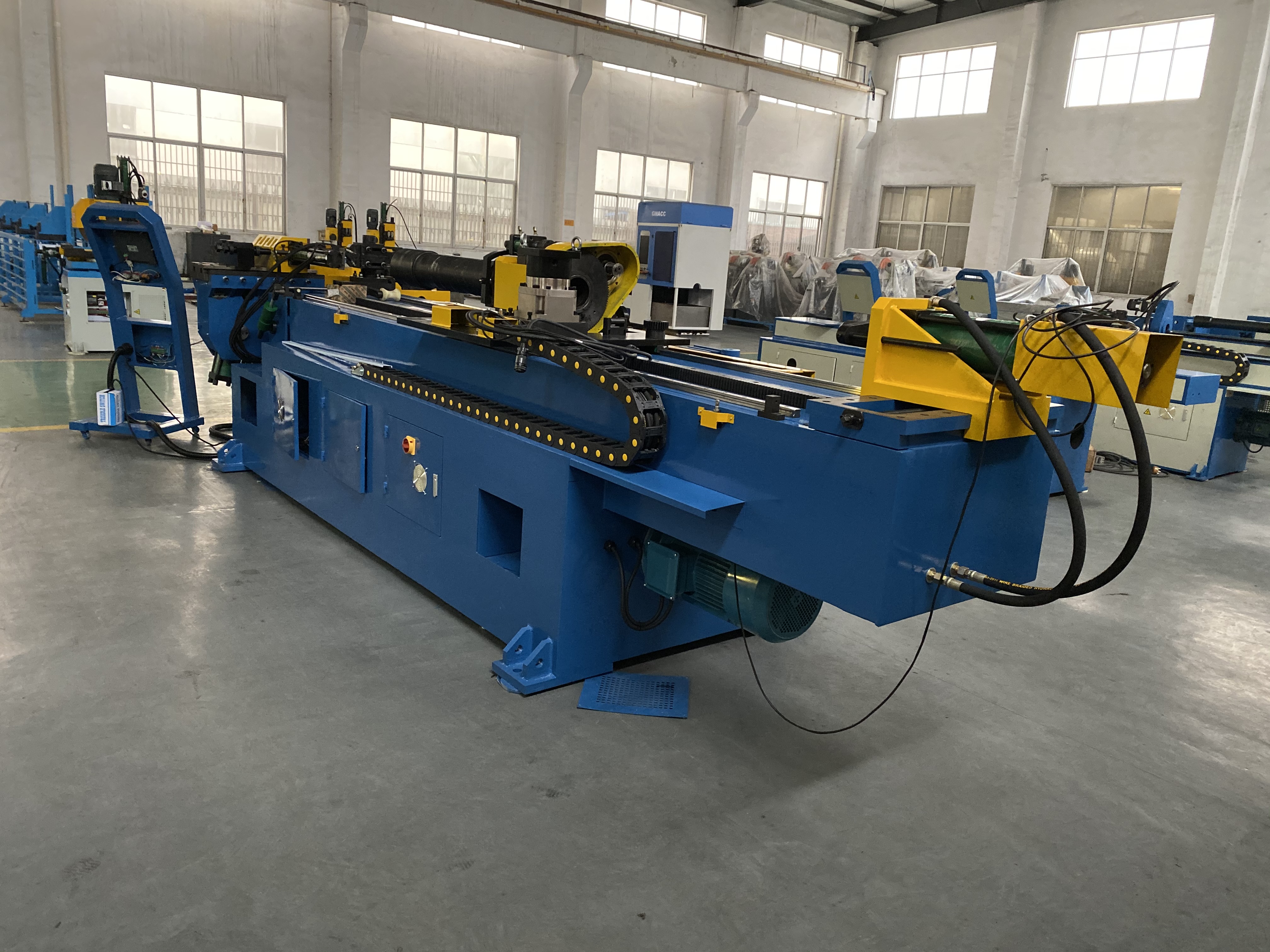 हाइड्रालिक ट्यूब झुकने मशीन