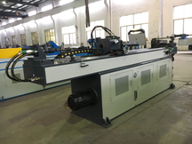 व्हीलब्रो स्वचालित रूप से हाइड्रोलिक पाइप झुकने वाली मशीन GM-38CNC-2A-1S